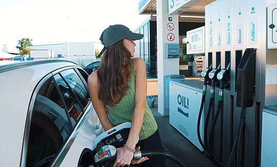 Tanken bei deiner OIL! Station...