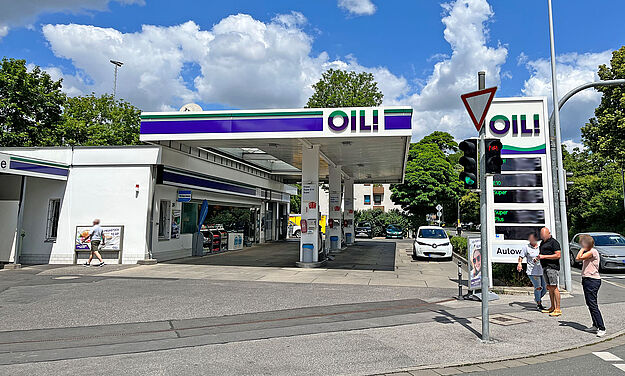 OIL! Coburg OIL! Coburg