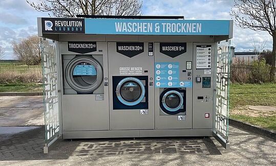 Waschmaschinen- und Trockner-Station