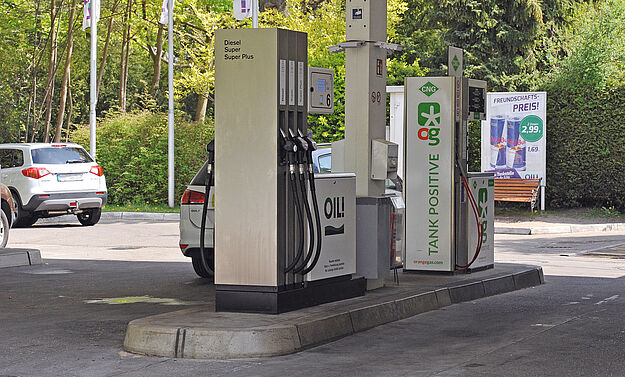 OIL! Hamburg (Rolfinckstraße)